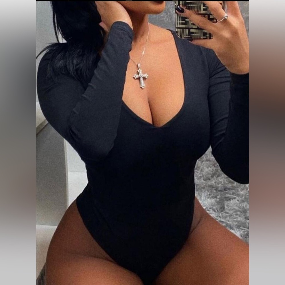 Sexy V Neck Fitted Plus Size Black Bodysuits